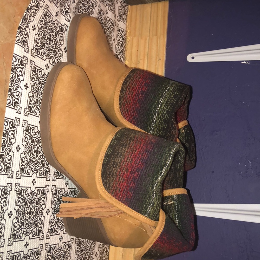 Booties - Picture 2 of 3